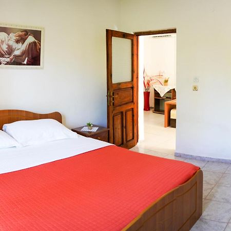 Vila Aliaj Luxury Apartment With 2 Rooms With Private Wonderful Terrace Durrës Buitenkant foto