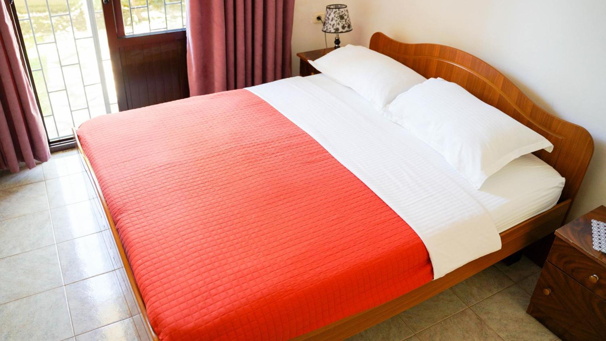 Vila Aliaj Luxury Apartment With 2 Rooms With Private Wonderful Terrace Durrës Buitenkant foto