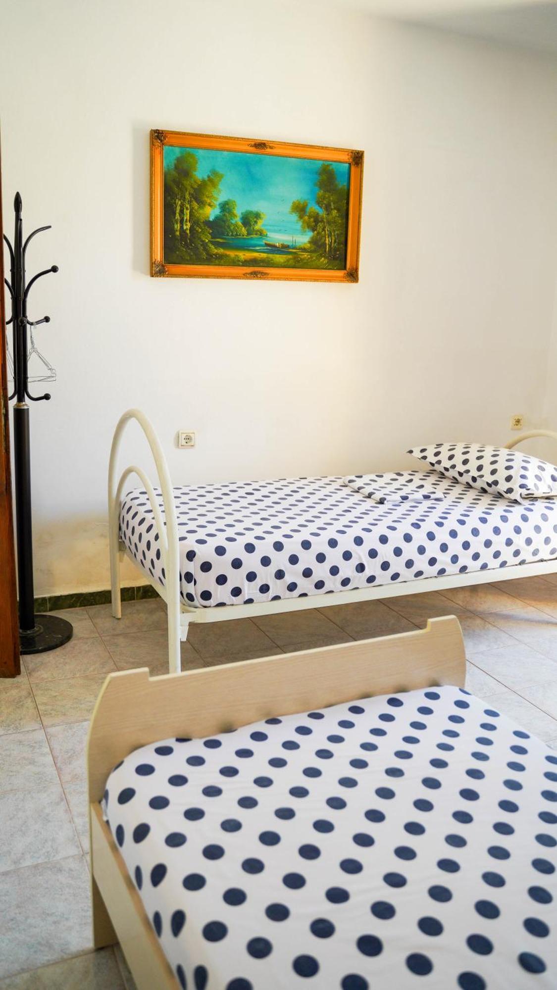 Vila Aliaj Luxury Apartment With 2 Rooms With Private Wonderful Terrace Durrës Buitenkant foto