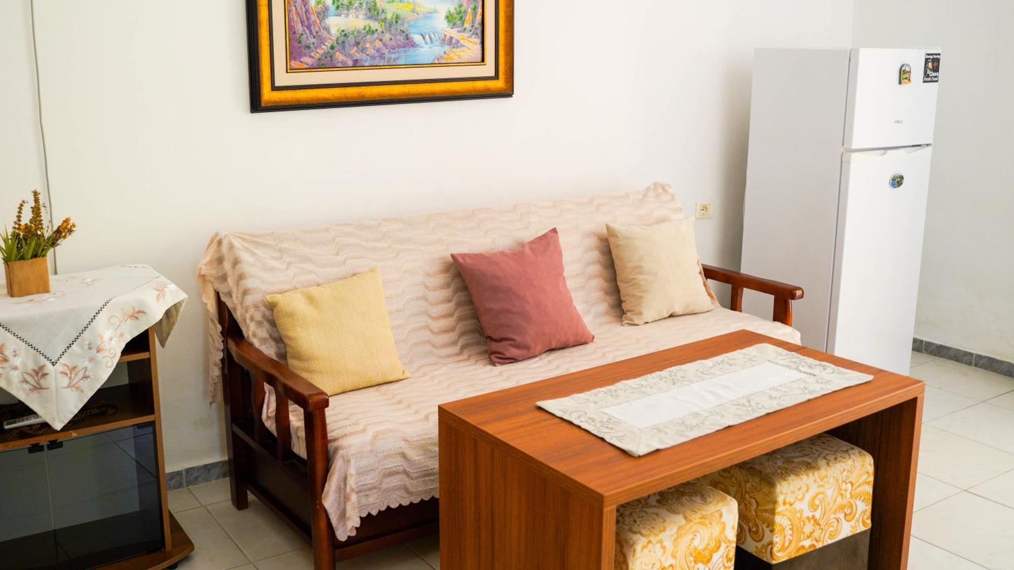 Vila Aliaj Luxury Apartment With 2 Rooms With Private Wonderful Terrace Durrës Buitenkant foto